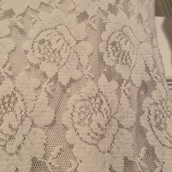 Hollister 3/4 Sleeve Dress. Cream colored, small - Picture 2 of 3